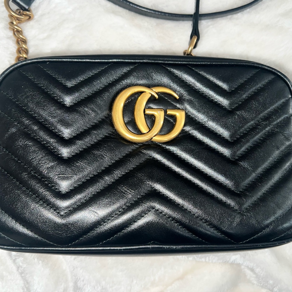 GUCCI Calfskin Matelasse Small GG Marmont Chain Shoulder Bag Black